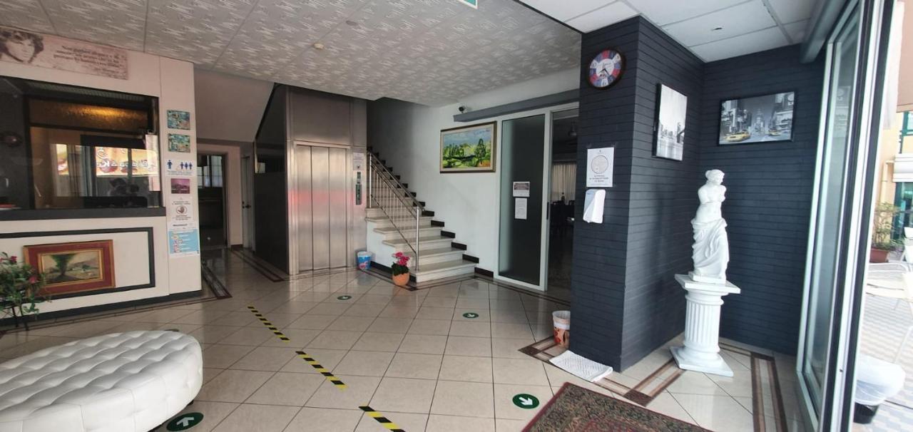 Hotel Venus Rimini Dış mekan fotoğraf