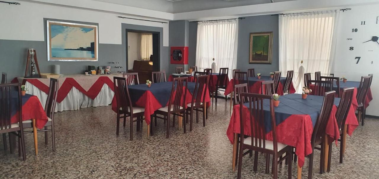 Hotel Venus Rimini Dış mekan fotoğraf