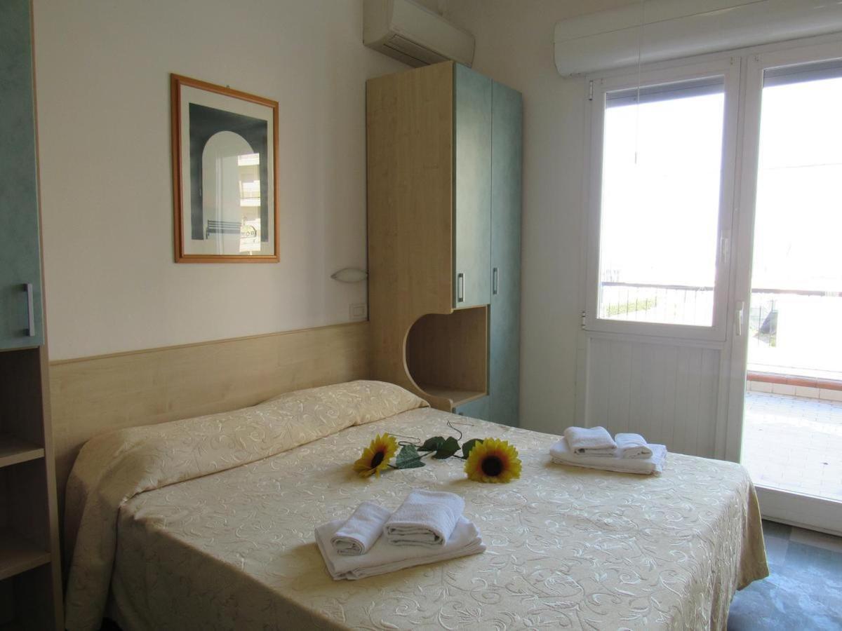 Hotel Venus Rimini Dış mekan fotoğraf