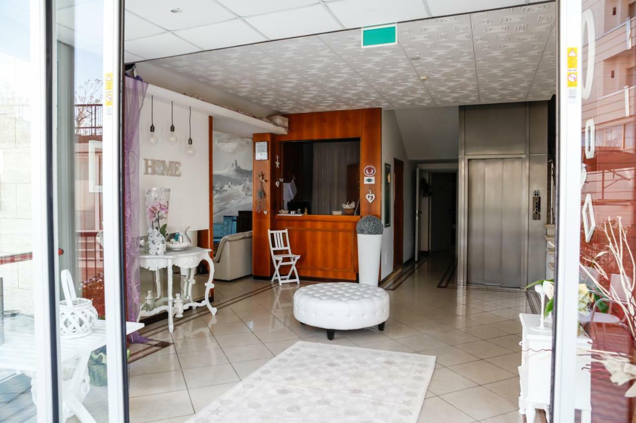 Hotel Venus Rimini Dış mekan fotoğraf